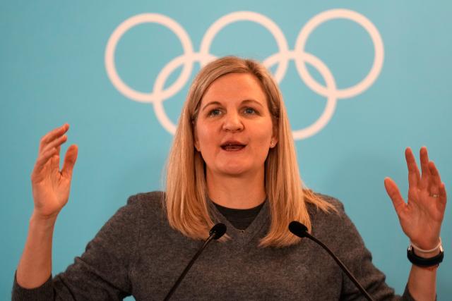 (260222) -- MILAN, Feb. 22, 2026 (Xinhua) -- IOC President Kirsty Coventry gestures during an IOC session at the Milan-Cortina 2026 Olympic Winter Games in Milan, Italy, Feb. 22, 2026. (Luca Bruno/Pool via Xinhua)