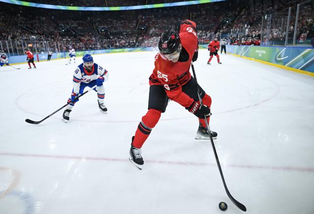 (260222) -- MILAN, Feb. 22, 2026 (Xinhua) -- Colton Parayko of Canada competes during the ice hockey men's gold medal game between Canada and the United States at the Milan-Cortina 2026 Olympic Winter Games in Milan, Italy, Feb. 22, 2026. (Xinhua/Zhang Haofu)