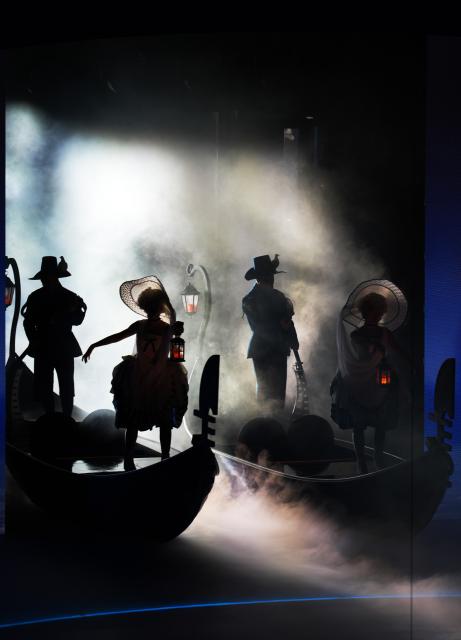 (260222) -- VERONA, Feb. 22, 2026 (Xinhua) -- Actors perform during the closing ceremony of the Milan-Cortina 2026 Olympic Winter Games at Verona Olympic Arena in Verona, Italy, Feb. 22, 2026. (Xinhua/Sun Fei)