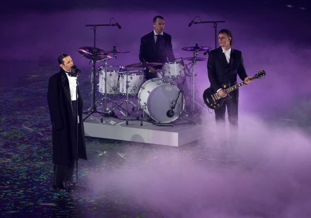 (260222) -- VERONA, Feb. 22, 2026 (Xinhua) -- Artists perform during the closing ceremony of the Milan-Cortina 2026 Olympic Winter Games at Verona Olympic Arena in Verona, Italy. (Xinhua/Sun Fei)