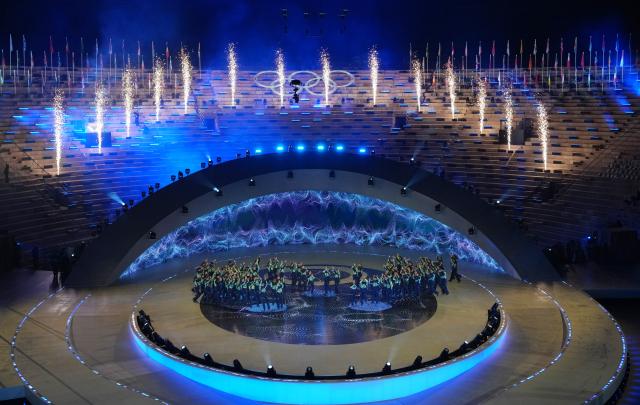 (260222) -- VERONA, Feb. 22, 2026 (Xinhua) -- This photo taken on Feb. 22, 2026 shows the closing ceremony of the Milan-Cortina 2026 Olympic Winter Games at Verona Olympic Arena in Verona, Italy. (Xinhua/Xue Yuge)