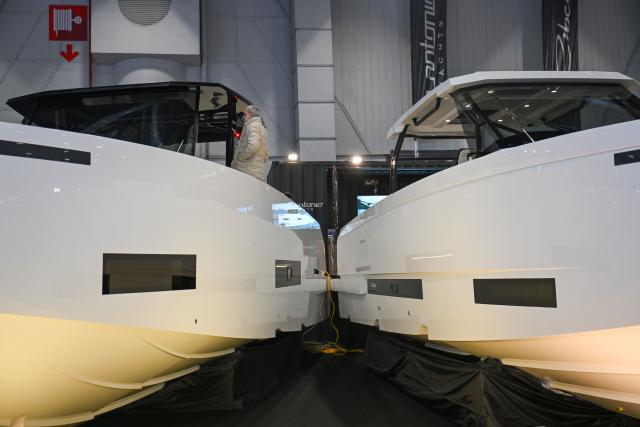 (260223) -- ISTANBUL, Feb. 23, 2026 (Xinhua) -- Photo taken on Feb. 23, 2026 shows yachts on display at the Bosphorus Boat Show in Istanbul, Türkiye. The Bosphorus Boat Show, the largest land-based boat exhibition in Türkiye, is held in Istanbul from Feb. 21 to 28. More than 200 exhibitors participated in the event, showcasing a wide range of vessels as well as marine engines and related equipment. (Xinhua/Liu Lei)