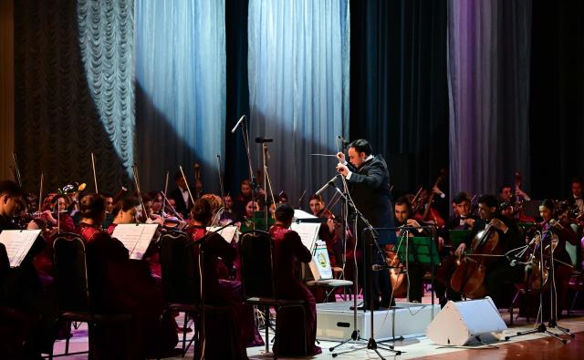 (260224) -- ASHGABAT, Feb. 24, 2026 (Xinhua) -- Artists perform at a "Happy Chinese New Year" celebration event in Ashgabat, Turkmenistan, Feb. 23, 2026. (Chinese Embassy in Turkmenistan/Handout via Xinhua)
