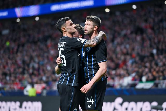 (260225) -- MADRID, Feb. 25, 2026 (Xinhua) -- Players of Brugge celebrate a goal during the UEFA Champions League knockout play-off second leg match between Atletico de Madrid and Club Brugge in Madrid, Spain, on Feb. 24, 2026. (Photo by Gustavo Valiente/Xinhua)