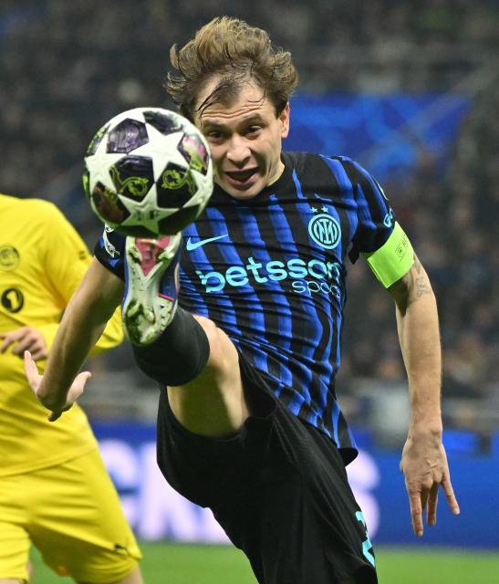 (260225) -- MILAN, Feb. 25, 2026 (Xinhua) -- Inter Milan's Nicolo Barella competes during the UEFA Champions League play-off second-leg football match between Inter Milan and Bodo/Glimt in Milan, Italy, Feb. 24, 2026. (Photo by Alberto Lingria/Xinhua)