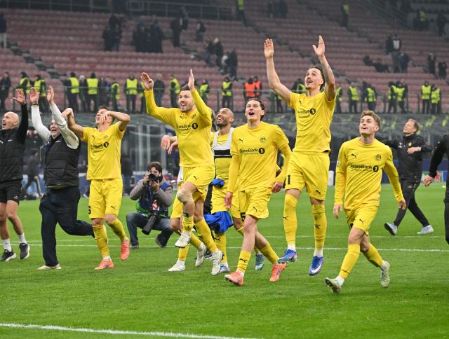 (260225) -- MILAN, Feb. 25, 2026 (Xinhua) -- Bodo/Glimt's players celebrate after during the UEFA Champions League play-off second-leg football match between Inter Milan and Bodo/Glimt in Milan, Italy, Feb. 24, 2026. (Photo by Alberto Lingria/Xinhua)