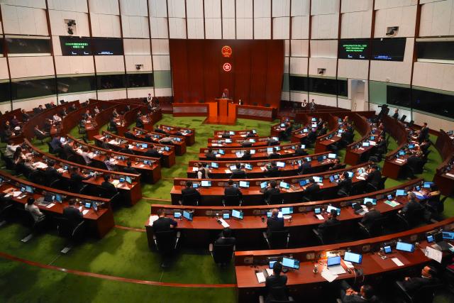 (260225) -- HONG KONG, Feb. 25, 2026 (Xinhua) -- Paul Chan, financial secretary of the Hong Kong Special Administrative Region government, delivers the 2026-27 budget in south China's Hong Kong, Feb. 25, 2026. (Xinhua/Zhu Wei)