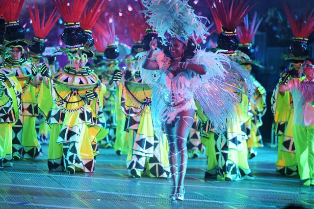 (260227) -- SINGAPORE, Feb. 27, 2026 (Xinhua) -- Performers dance during the Chingay Parade as part of the Lunar New Year celebrations in Singapore on Feb. 27, 2026. (Photo by Then Chih Wey/Xinhua)