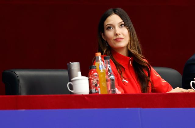 (260228) -- BEIJING, Feb. 28, 2026 (Xinhua) -- China's freeski Olympic champion Gu Ailing is seen on the stands during the women's playoff match between Beijing and Henan at China Volleyball League 2025-2026 in Beijing, China, Feb. 28, 2026. (Xinhua/Wang Lili)