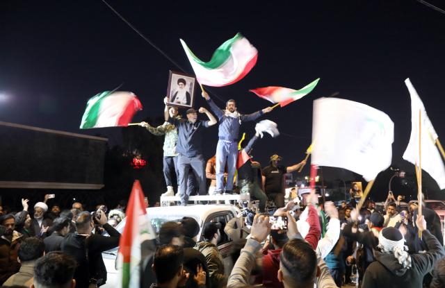 (260301) -- BAGHDAD, March 1, 2026 (Xinhua) -- Iraqis attend a demonstration against U.S.-Israeli attacks on Iran, in Baghdad, Iraq, on Feb. 28, 2026. The United States and Israel on Saturday launched "major combat operations" against Iran, plunging the war-torn Middle East into a new round of violent conflicts.
   Iran has retaliated with a series of counterattacks against Israel and U.S. targets across the region, with explosions reported in Bahrain, Qatar, Kuwait, Jordan, the United Arab Emirates (UAE), and Saudi Arabia, among other countries. (Xinhua/Khalil Dawood)