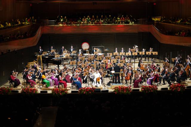 (260301) -- NEW YORK, March 1, 2026 (Xinhua) -- Musicians perform during a concert celebrating the Year of the Horse by the New York Philharmonic in New York, the United States, Feb. 25, 2026. TO GO WITH "Feature: New York Philharmonic celebrates Year of the Horse with East-West musical dialogue" (Xinhua/Zhang Fengguo)