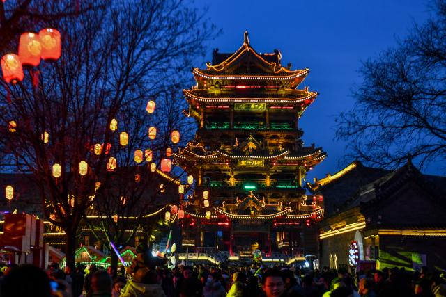 (260303) -- JINZHONG, March 3, 2026 (Xinhua) -- This photo shows a night view at the ancient city of Yuci in Jinzhong, north China's Shanxi Province, March 2, 2026.
  Various activities are held in Shanxi Province to celebrate the Lantern Festival, which falls on the fifteenth day of the first month of the Chinese lunar calendar, or March 3 this year. (Xinhua/Cao Yang)
