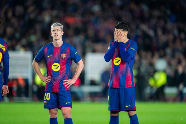 (260304) -- BARCELONA, March 4, 2026 (Xinhua) -- Players of FC Barcelona react after the Copa del Rey semifinal round 2 match between FC Barcelona and  Atletico de Madrid in Barcelona, Spain, March 3, 2026. (Photo by Joan Gosa/Xinhua)