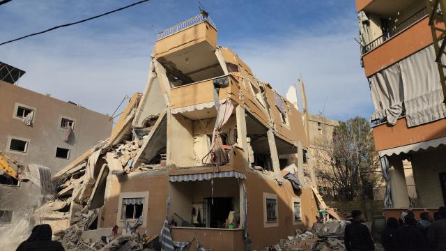 (260304) -- BAALBEK, March 4, 2026 (Xinhua) -- This photo taken on March 4, 2026 shows a destroyed residential complex in an Israeli airstrike in Baalbek, Lebanon. In eastern Lebanon, five people were killed and 15 others injured in an Israeli airstrike on a residential complex in the city of Baalbek, the state-run National News Agency reported. (Photo by Taher Abu Hamdan/Xinhua)