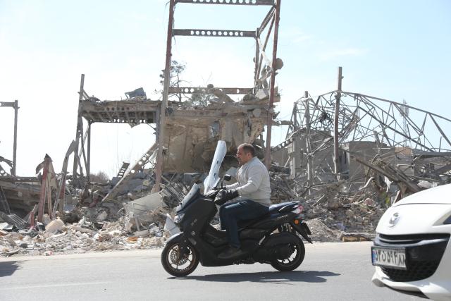 (260304) -- TEHRAN, March 4, 2026 (Xinhua) -- The ruins of buildings are pictured in Tehran, Iran, March 4, 2026. (Xinhua/Shadati)