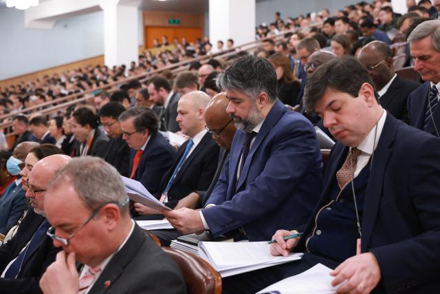 (260305) -- BEIJING, March 5, 2026 (Xinhua) -- Foreign diplomatic envoys to China attend the opening meeting of the fourth session of the 14th National People's Congress (NPC) at the Great Hall of the People in Beijing, capital of China, March 5, 2026. (Xinhua/Liu Bin)