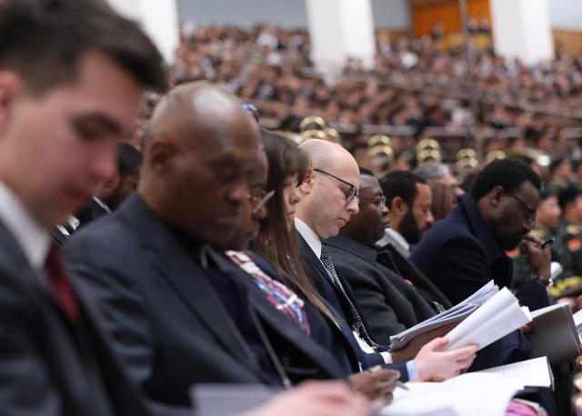 (260305) -- BEIJING, March 5, 2026 (Xinhua) -- Foreign diplomatic envoys to China attend the opening meeting of the fourth session of the 14th National People's Congress (NPC) at the Great Hall of the People in Beijing, capital of China, March 5, 2026. (Xinhua/Li Xiao)