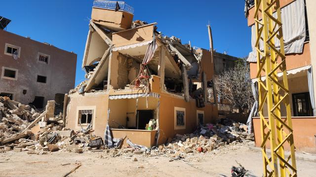 (260305) -- BAALBEK, March 5, 2026 (Xinhua) -- Photo taken on March 5, 2026 shows a building destroyed in an Israeli airstrike in Baalbek, eastern Lebanon. The death toll from Israeli attacks in Lebanon since early Monday has risen to 102, with 638 others wounded, Lebanon's authorities said Thursday. (Photo by Taher Abu Hamdan/Xinhua)