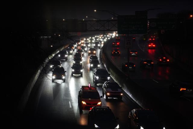 (260306) -- NEW YORK, March 6, 2026 (Xinhua) -- This photo taken on March 5, 2026 shows vehicles moving on a highway in New York, the United States. U.S. national average for a gallon of regular gasoline jumped nearly 27 cents since last week to 3.25 U.S. dollars per gallon on Thursday, said a release by the American Automobile Association (AAA).
  TO GO WITH "U.S. gasoline prices at the pump increase sharply" (Xinhua/Zhang Fengguo)