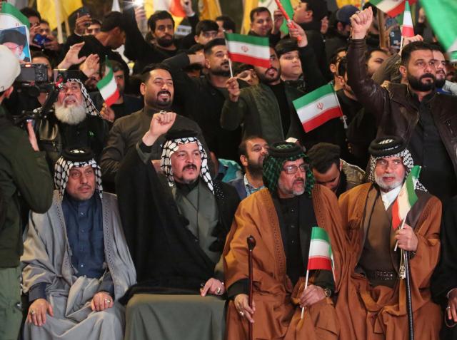 (260306) -- BAGHDAD, March 6, 2026 (Xinhua) -- People gather to mourn the death of Iran's Supreme Leader Ali Khamenei in Baghdad, Iraq, on March 6, 2026. (Xinhua/Khalil Dawood)