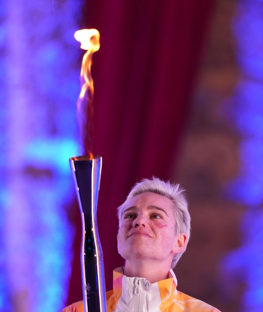 (260307) -- VERONA, March 7, 2026 (Xinhua) -- Torchbearer Bebe Vio is seen during the opening ceremony of Milan-Cortina 2026 Paralympic Winter Games at Verona Olympic Arena in Verona, Italy, March 6, 2026. (Xinhua/Li Jing)