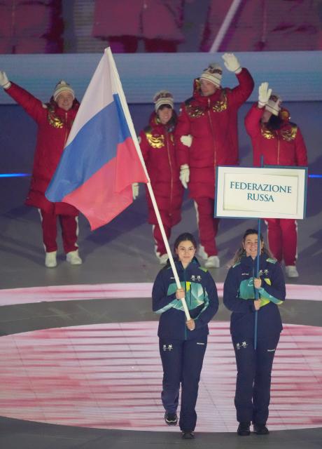 (260307) -- VERONA, March 7, 2026 (Xinhua) -- Members of the delegation of Russia parade during the opening ceremony of Milan-Cortina 2026 Paralympic Winter Games at Verona Olympic Arena in Verona, Italy, March 6, 2026. (Xinhua/Cai Yang)