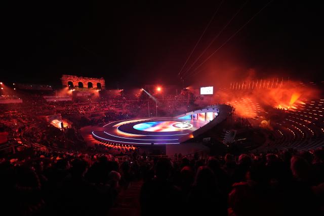 (260307) -- VERONA, March 7, 2026 (Xinhua) -- Actors perform during the opening ceremony of Milan-Cortina 2026 Paralympic Winter Games at Verona Olympic Arena in Verona, Italy, March 6, 2026. (Xinhua/Hou Jun)