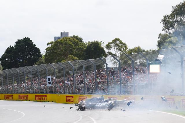 (260307) -- MELBOURNE, March 7, 2026 (Xinhua) -- Mercedes's Andrea Kimi Antonelli of Italy crashes during the practice session of the Formula One Australia Grand Prix in Melbourne, Australia, March 7, 2026. (Photo by Qian Jun/Xinhua)