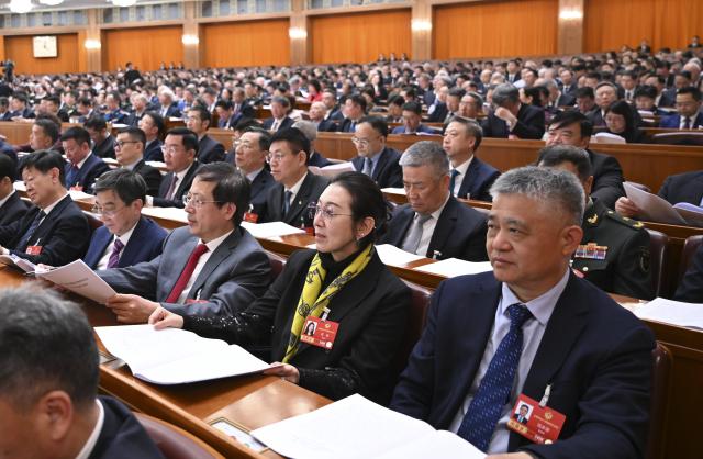 (260307) -- BEIJING, March 7, 2026 (Xinhua) -- The second plenary meeting of the fourth session of the 14th National Committee of the Chinese People's Political Consultative Conference (CPPCC) is held at the Great Hall of the People in Beijing, capital of China, March 7, 2026. (Xinhua/Yan Yan)