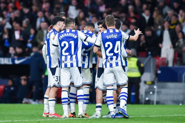 (260308) -- MADRID, March 8, 2026 (Xinhua) -- Real Sociedad's players celebrate a goal during the La Liga football match between Atletico de Madrid and Real Sociedad at Riyadh Air Metropolitano stadium in Madrid, Spain, on March 7, 2026. (Photo by Gustavo Valiente/Xinhua)