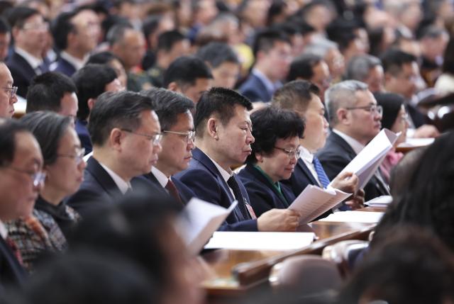 (260308) -- BEIJING, March 8, 2026 (Xinhua) -- The third plenary meeting of the fourth session of the 14th National Committee of the Chinese People's Political Consultative Conference (CPPCC) is held at the Great Hall of the People in Beijing, capital of China, March 8, 2026. (Xinhua/Yao Dawei)