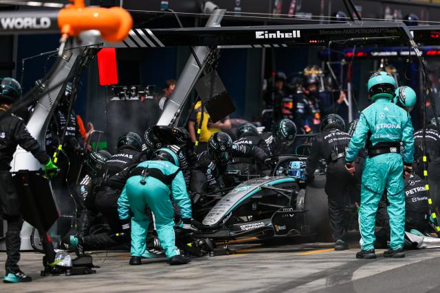 (260308) -- MELBOURNE, March 8, 2026 (Xinhua) -- Mercedes' George Russell of Britain drives into the pit during the Formula One Australia Grand Prix at Albert Park in Melbourne, Australia, March 8, 2026. (Photo by Qian Jun/Xinhua)