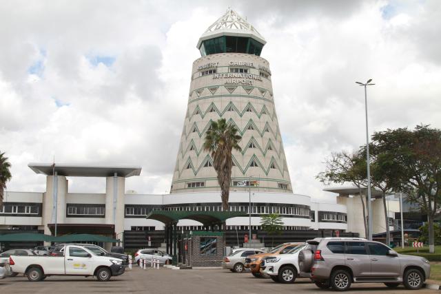 (260309) -- HARARE, March 9, 2026 (Xinhua) -- Photo taken on March 5, 2026, shows the facade of Robert Gabriel Mugabe International Airport in Harare, Zimbabwe. The passenger throughput of Zimbabwe's Robert Gabriel Mugabe International Airport has recorded growth, especially following a China-financed expansion project commissioned in 2023, reaching about 1.65 million in 2025, according to the Airports Company of Zimbabwe (ACZ).
   TO GO WITH "China-financed airport expansion project boosts Zimbabwe's passenger flows" (Photo by Tafara Mugwara/Xinhua)