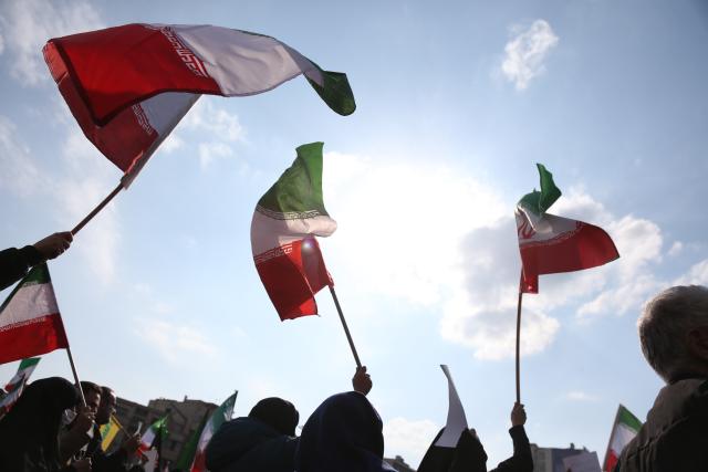 (260309) -- TEHRAN, March 9, 2026 (Xinhua) -- People attend gatherings to pledge allegiance to Iran's new Supreme Leader Mojtaba Khamenei at Enghelab Square in Tehran, Iran, on March 9, 2026. (Xinhua/Shadati)