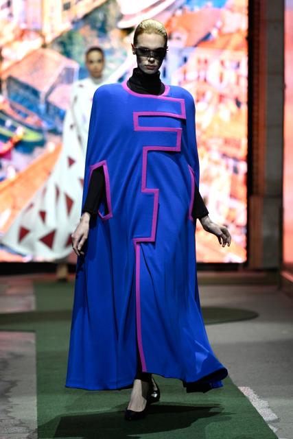 (260311) -- PARIS, March 11, 2026 (Xinhua) -- A model presents a creation from the Ready-to-Wear Fall/Winter 2026-2027 collections by Pierre Cardin during the Paris Fashion Week in Paris, France, on March 10, 2026. (MeetEurope/Handout via Xinhua)