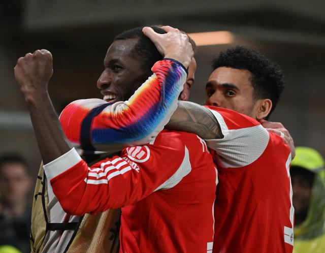 (260311) -- BERGAMO, March 11, 2026 (Xinhua) -- Bayern Munich's Nicolas Jackson (C) celebrates his goal with his teammates during the UEFA Champions League Round of 16 first leg match between Atalanta and Bayern Munich in Bergamo, Italy, March 10, 2026. (Photo by Alberto Lingria/Xinhua)