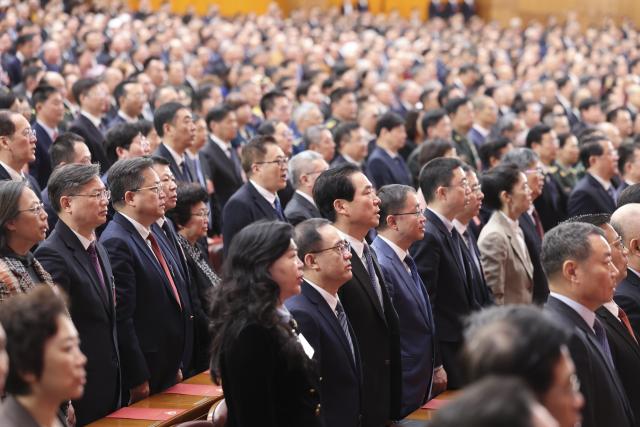 (260311) -- BEIJING, March 11, 2026 (Xinhua) -- The closing meeting of the fourth session of the 14th National Committee of the Chinese People's Political Consultative Conference (CPPCC) is held at the Great Hall of the People in Beijing, capital of China, March 11, 2026. (Xinhua/Yao Dawei)