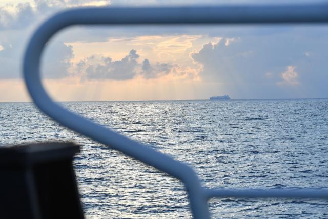 (260311) -- SOUTH CHINA SEA, March 11, 2026 (Xinhua) -- This photo taken on Feb. 28, 2026 shows a sunset view in the South China Sea. The China Coast Guard (CCG) vessel Sandu conducted patrols in the South China Sea to safeguard China's territorial sovereignty and maritime rights and interests. (Xinhua/Mao Jun)