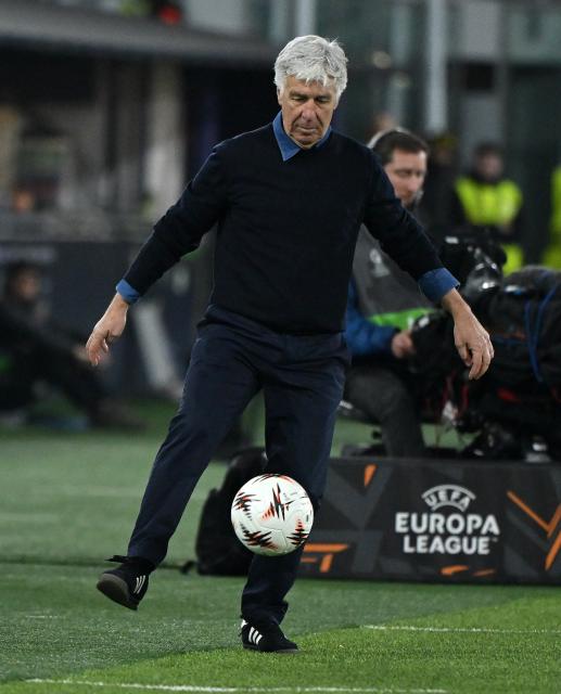 (260313) -- BOLOGNA, March 13, 2026 (Xinhua) -- Roma's head coach Gian Piero Gasperini reacts during the Europa League round of 16 first leg match between Bologan and Roma in Bologna, Italy, March 12, 2026. (Photo by Alberto Lingria/Xinhua)