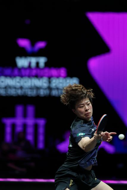 (260313) -- CHONGQING, March 13, 2026 (Xinhua) -- Wang Yidi of China hits a return during the women's singles round of 16 match against Liu Yangzi of Australia at the WTT Champions Chongqing 2026 in southwest China's Chongqing, March 13, 2026. (Xinhua/Huang Wei)