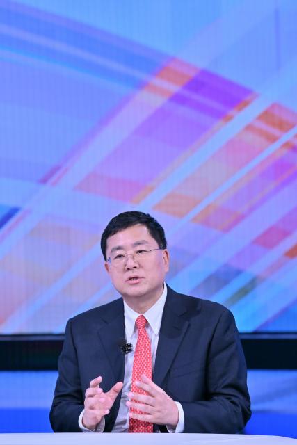 (260314) -- BEIJING, March 14, 2026 (Xinhua) -- Chen Zhilie, chairman of EVOC Group, speaks at the recording site of the latest episode of the China Economic Roundtable, an all-media talk show hosted by Xinhua News Agency. (Xinhua/Sun Ruibo)