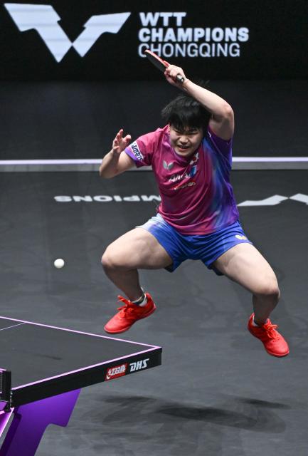 (260314) -- CHONGQING, March 14, 2026 (Xinhua) -- Matsushima Sora hits a return during the men's singles quarterfinal between Wang Chuqin of China and Matsushima Sora of Japan at the WTT Champions Chongqing 2026 in southwest China's Chongqing, March 14, 2026. (Xinhua/Chen Cheng)