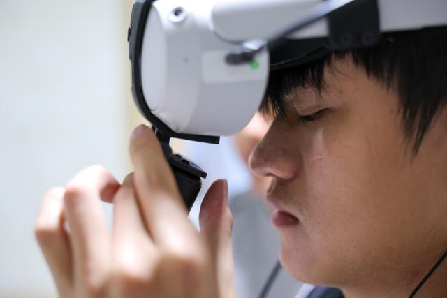 (260708) -- GUIYANG, July 8, 2026 (Xinhua) -- A data collector captures real-world inputs for embodied intelligent devices at a home scenario in Nanming District of Guiyang City, southwest China's Guizhou Province, July 6, 2026. With the rapid development of embodied artificial intelligence (AI), a new profession, trainers of embodied AI, has emerged, which comprise roles such as data collectors.
   In Guizhou, China's first national comprehensive big data pilot zone, data collectors are producing the essential "raw material" for the digital economy, bridging the physical and digital worlds.
   Data collection professionals show a rising demand in recent years, becoming an emerging career path in digital job market. (Xinhua/Liu Xu)