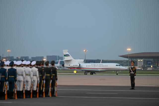 (260708) -- BEIJING, July 8, 2026 (Xinhua) -- President Netumbo Nandi-Ndaitwah of the Republic of Namibia arrives in Beijing, capital of China, July 8, 2026. Namibian President Netumbo Nandi-Ndaitwah arrived here on Wednesday during a state visit to China from July 5 to 11. (Xinhua/Jin Liangkuai)