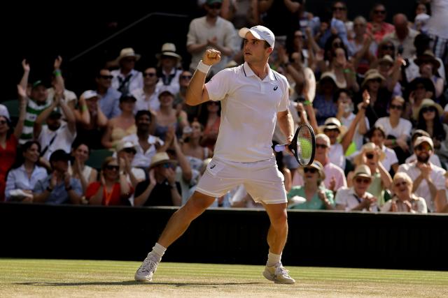 (260709) -- LONDON, July 9, 2026 (Xinhua) -- Arthur Fery of Britain reacts during the men's singles quarterfinal match against Flavio Cobolli of Itlay at the Wimbledon Tennis Championships in London, Britain, on July 8, 2026. (Photo by Dinendra Haria/Xinhua)