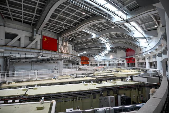 (260709) -- SHANGHAI, July 9, 2026 (Xinhua) -- This photo taken on July 8, 2026 shows an interior view of the Shanghai Synchrotron Radiation Facility (SSRF) in Pudong, east China's Shanghai. All the ten national key scientific and technological infrastructures that have been built and put into operation in Shanghai are now open to public use.
   These infrastructures, which include the Shanghai Synchrotron Radiation Facility (SSRF) and the National Facility for Protein Science in Shanghai, serve as important engines for the integration of science and technology innovation and industries in the city. (Xinhua/Chen Shuo)