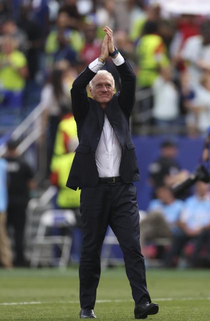 (260710) -- BOSTON, July 10, 2026 (Xinhua) -- Didier Deschamps, head coach of France greets the audience after the quarter final match between France and Morocco at the 2026 FIFA World Cup at Boston Stadium in Boston, the United States, July 9, 2026. (Xinhua/Zhang Chen)