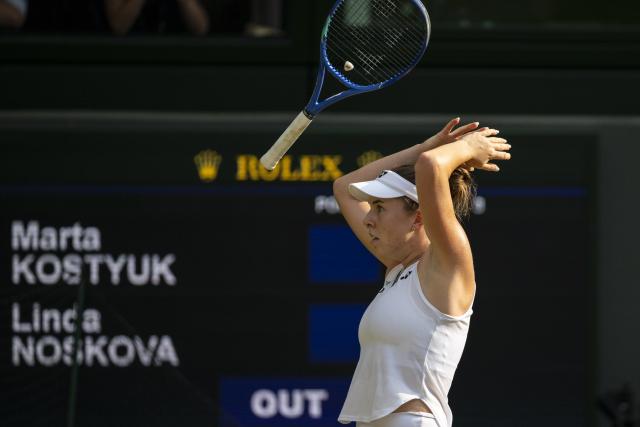 (260710) -- LONDON, July 10, 2026 (Xinhua) -- Linda Noskova of the Czech Republic celebrates after winning the women's semifinal match against Marta Kostyuk of Ukraine at the Wimbledon Tennis Championships in London, Britain, on July 9, 2026. (Photo by Stephen Chung/Xinhua)