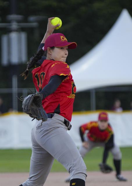 (260710) -- SURREY, July 10, 2026 (Xinhua) -- Ding Xiaoyi of China competes during a round-robin match between China and Canada at the 2026 Canada Cup International Softball Championship in Surrey, British Columbia, Canada, July 9, 2026. (Photo by Liang Sen/Xinhua)
