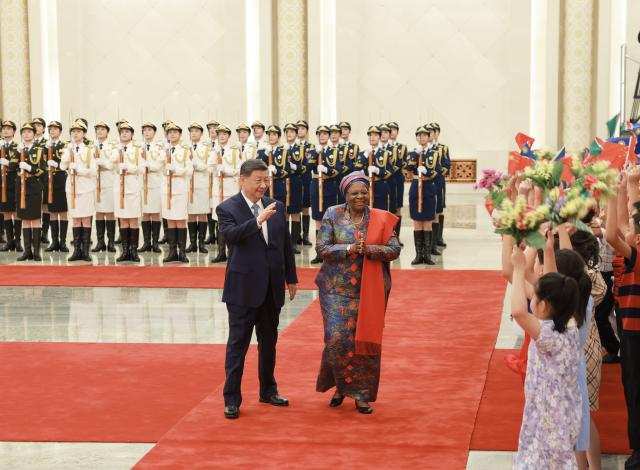 (260710) -- BEIJING, July 10, 2026 (Xinhua) -- Chinese President Xi Jinping holds a welcome ceremony for Namibian President Netumbo Nandi-Ndaitwah in the Northern Hall of the Great Hall of the People prior to their talks in Beijing, capital of China, July 10, 2026. Xi held talks with Netumbo Nandi-Ndaitwah, who is on a state visit to China, at the Great Hall of the People in Beijing on Friday. (Xinhua/Ding Lin)